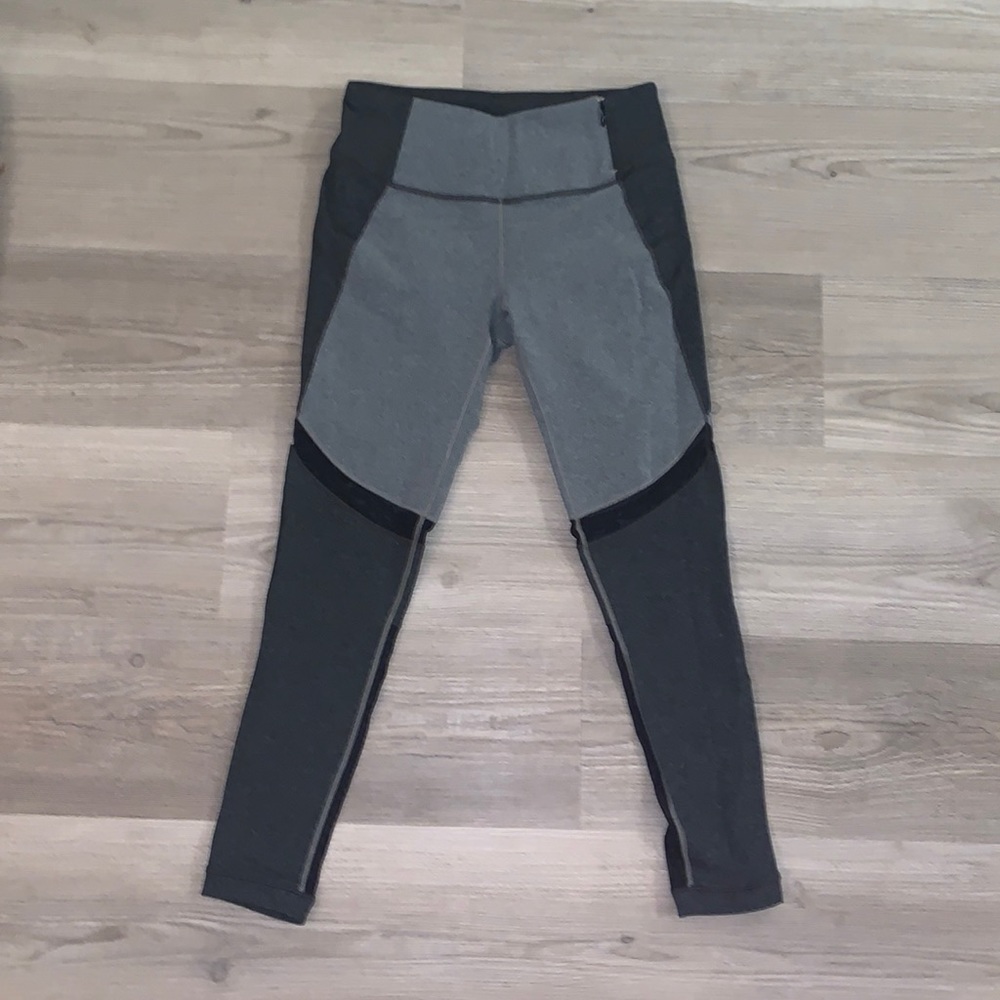 CALIA by Carrie Underwood Leggings